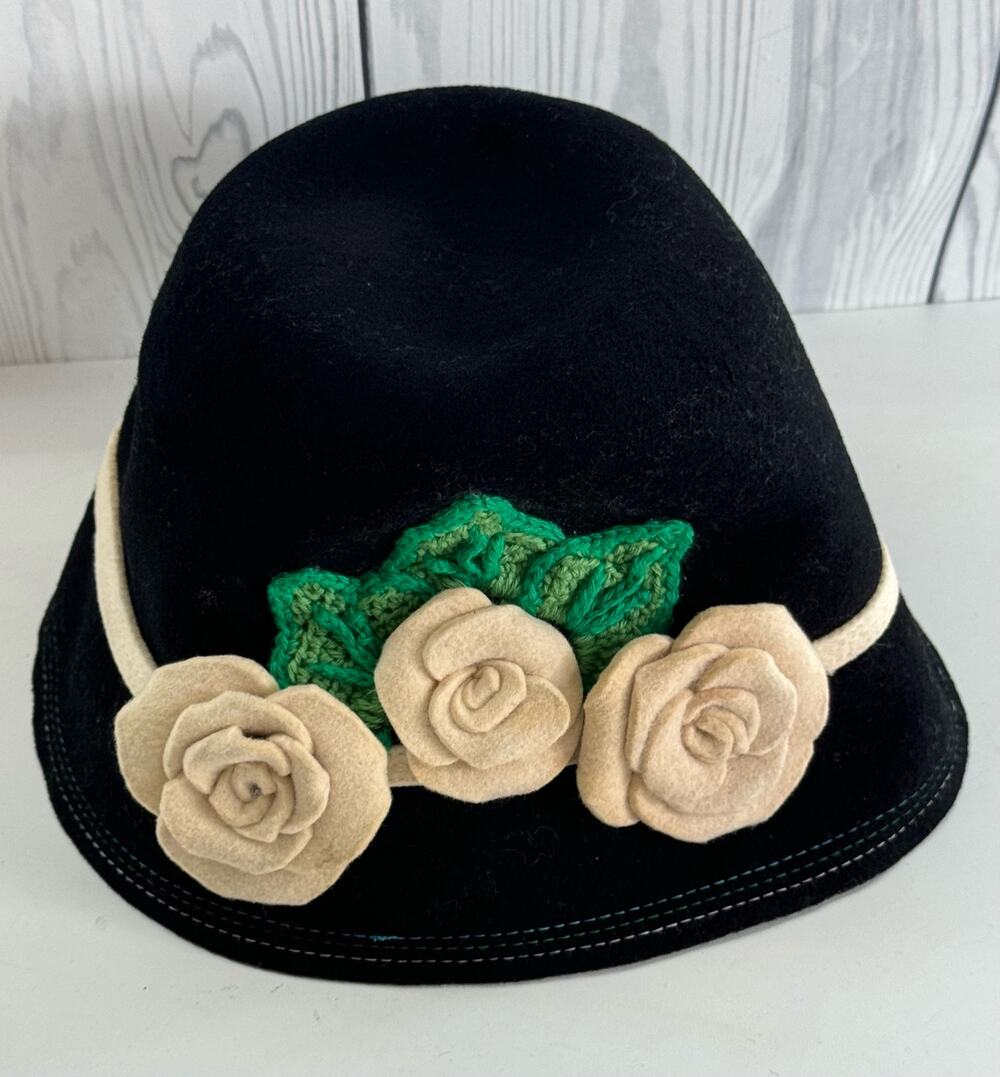Vintage Black Wool Womens Bucket Hat W/ Flower Decor